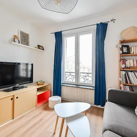 Le Splendide - Paris - Metro - 4 Personnes Apartment